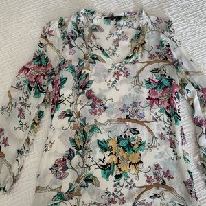 SOLD - Kobi Halperin. Lovely flowery white blouse.
